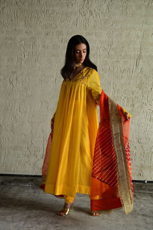 Diagonal orange dupatta