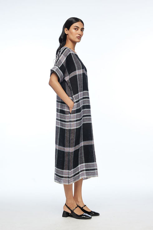 Dumalis black boat neck dress