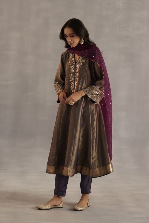 Durbaar ahiri grey kurta set