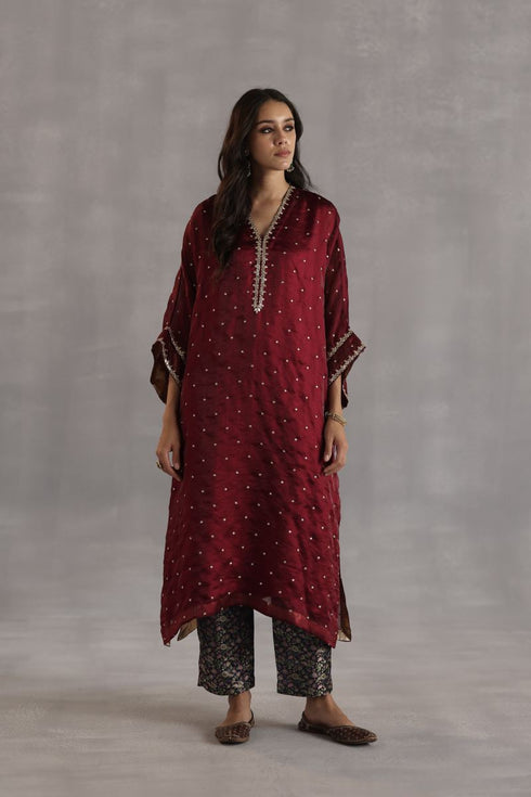 Durbaar chakra red kurta set