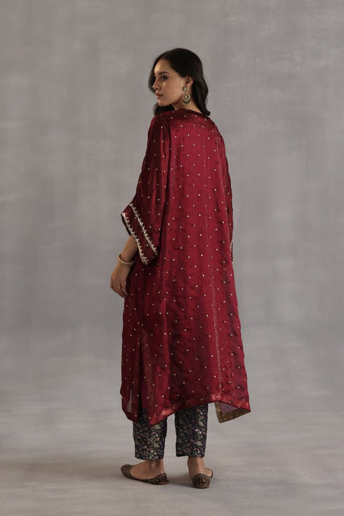 Durbaar chakra red kurta set