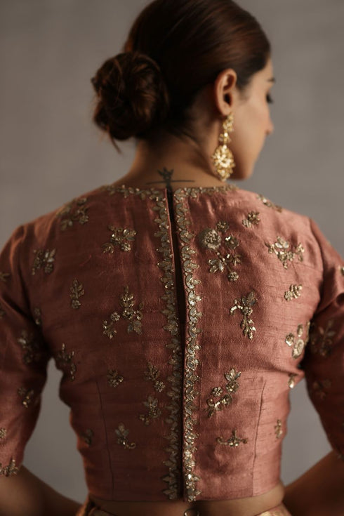 Durbaar malhar peach lehenga set