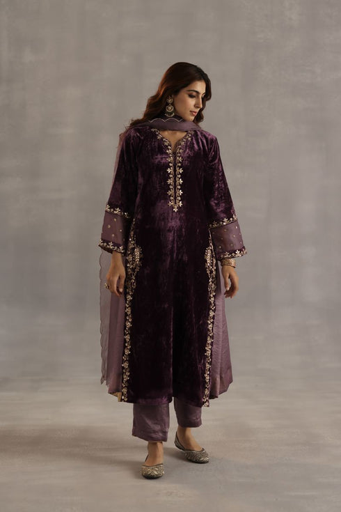 Durbaar megh purple kurta set