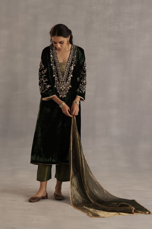 Durbaar minar green kurta set