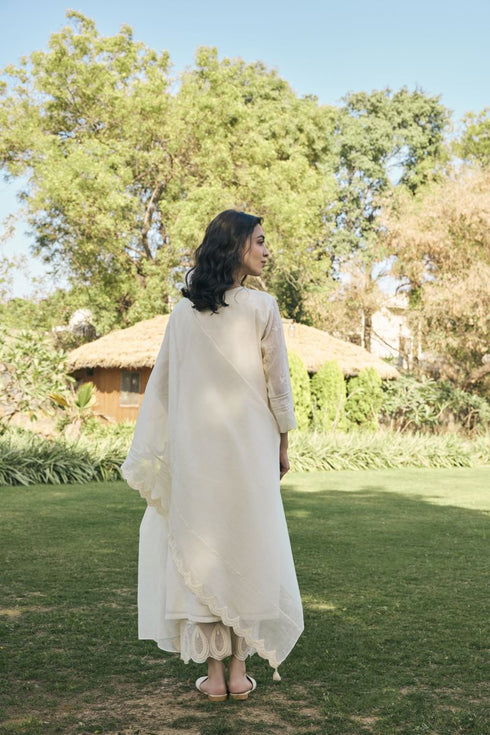 Ecru embroidered kurta set