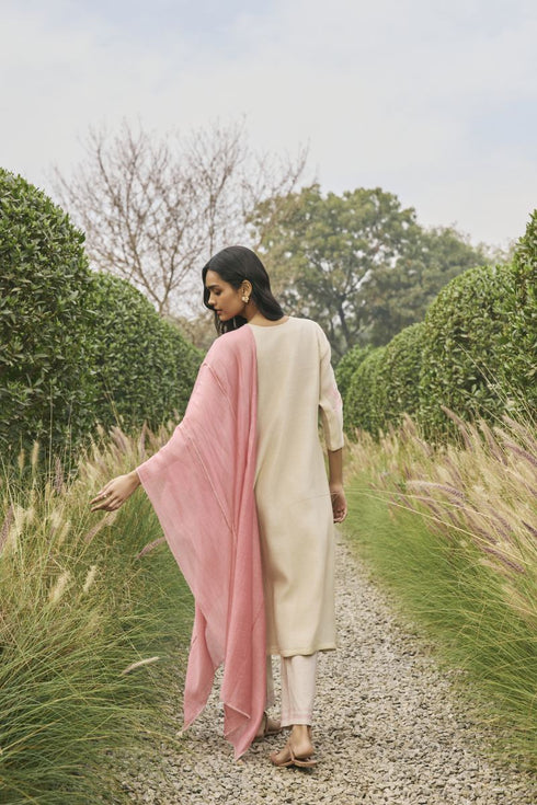 Ecru floral applique kurta set