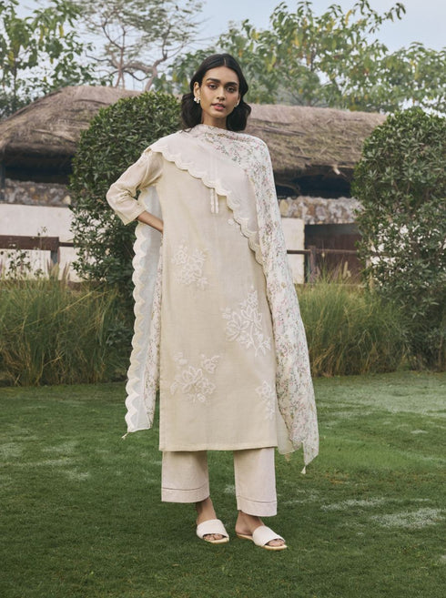 Ecru floral kurta with pants and dupatta