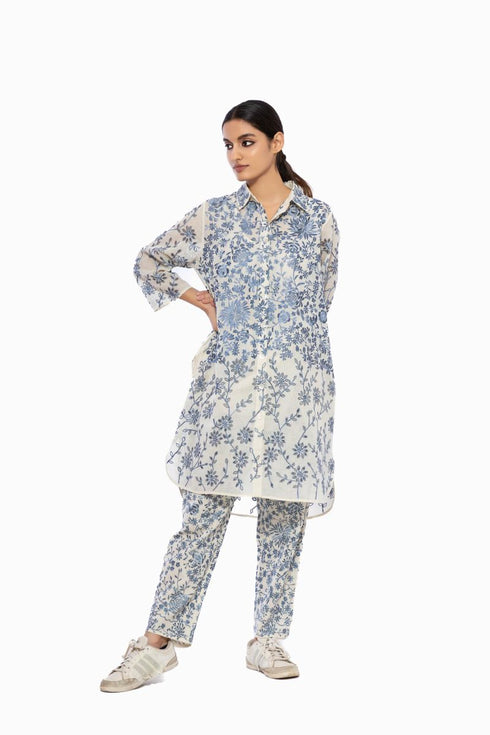 Ecru thread and cutwork embroidered tunic