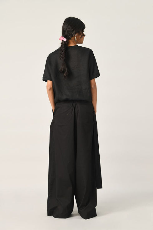 Ekstase black embroidered top
