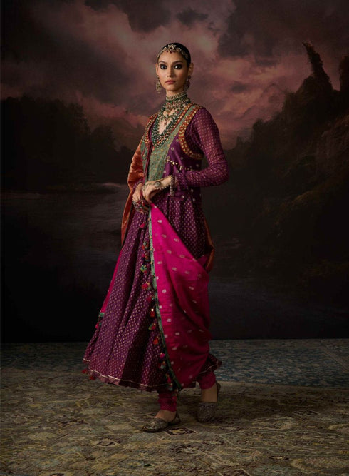 Firdaus bushra dupatta