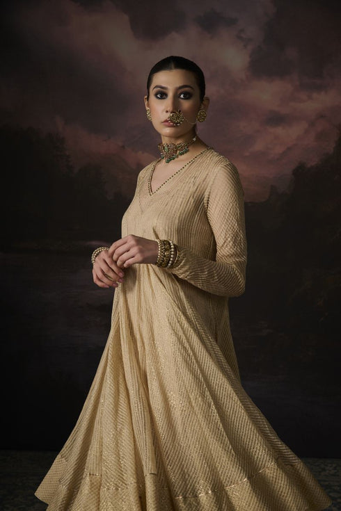 Firdaus daania kurta