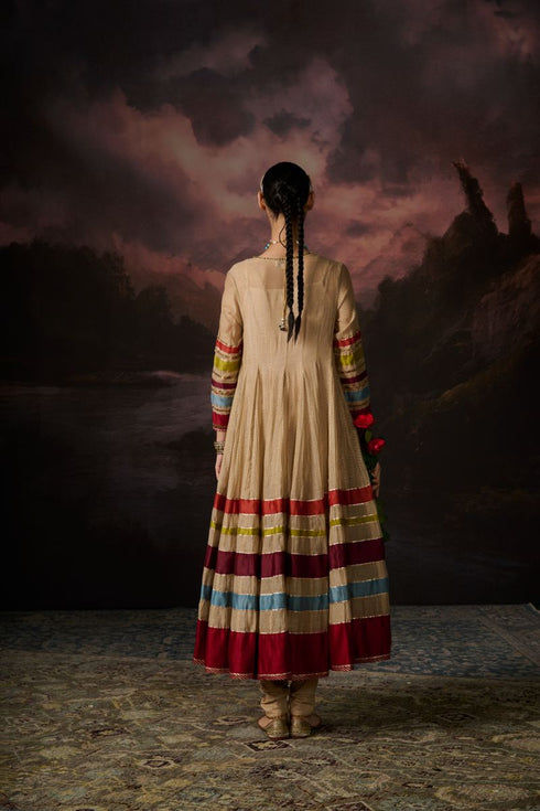 Firdaus naira kurta