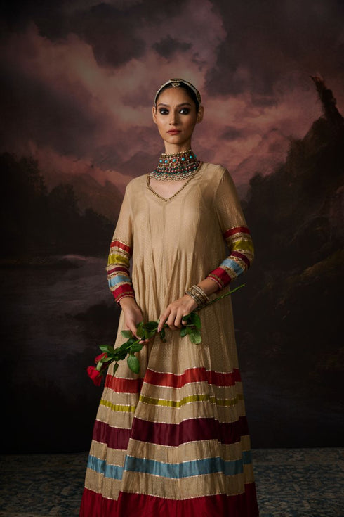 Firdaus naira kurta