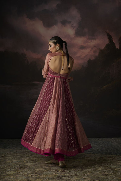 Firdaus saima kurta
