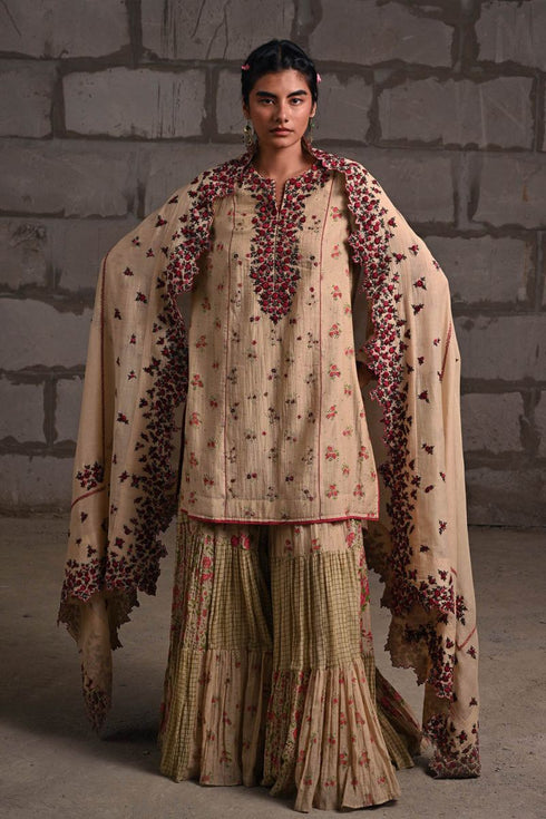 Fleur beige heavy dupatta