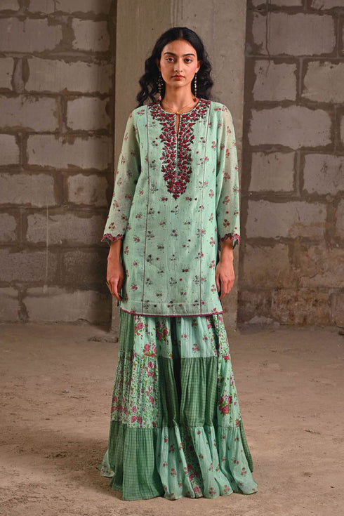 Fleur blue gharara