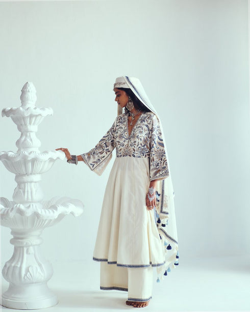 Gol-O-Morgh ivory anarkali with flare pants and dupatta