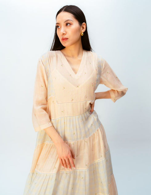 Golden canopy dress