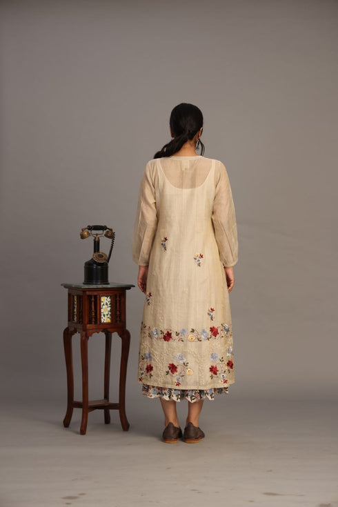 Gold zari silk tissue handloom chanderi v-neck gajj malaa style dress with crushed inner