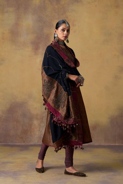 Goonj black georgette heavy dupatta