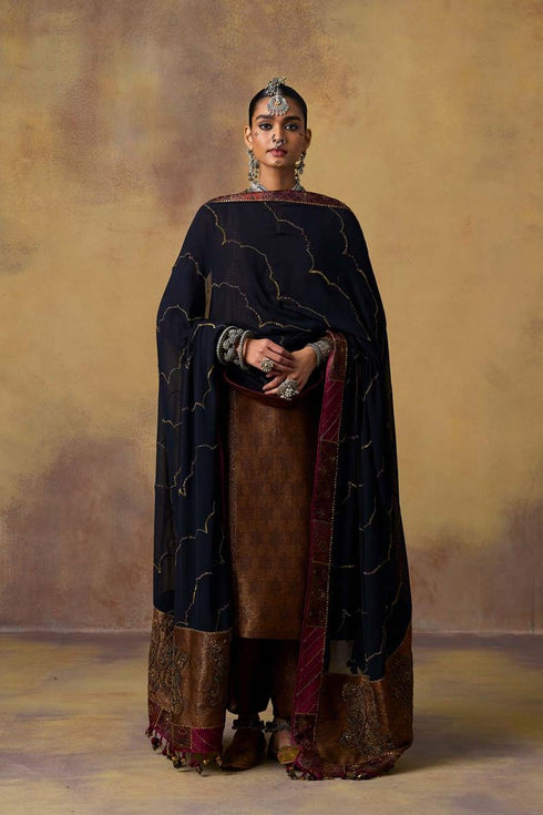 Goonj black georgette heavy dupatta