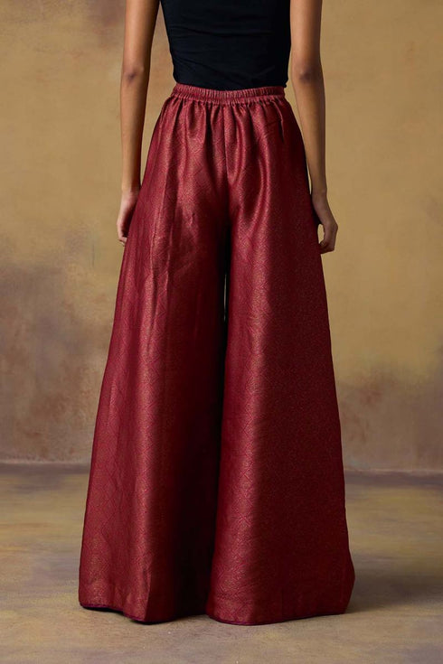 Goonj pink brocade ijar