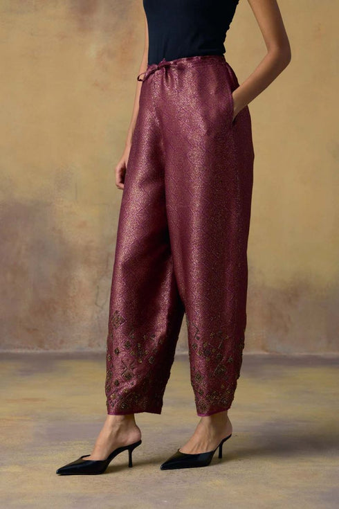 Goonj purple brocade heavy cowl ijar