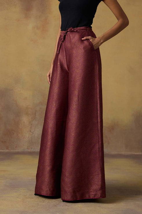 Goonj purple brocade ijar