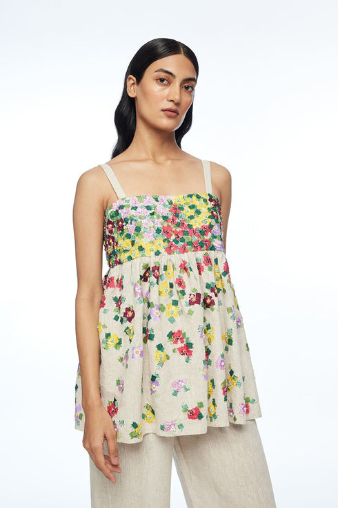 Gracilipes beige top