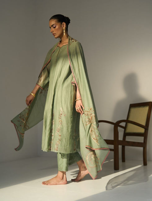 Green husna dupatta