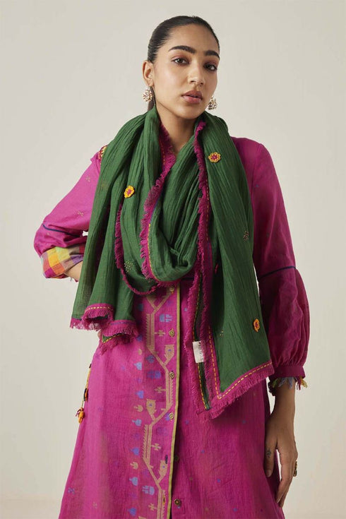 Gulzaar green frayed stole