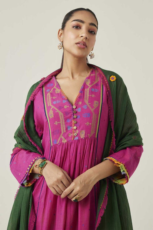 Gulzaar green frayed stole