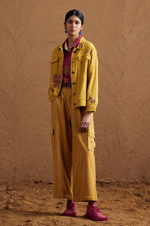 Gulzaar yellow jacket