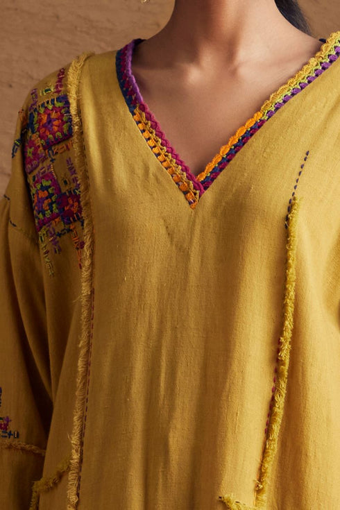 Gulzaar yellow phiran
