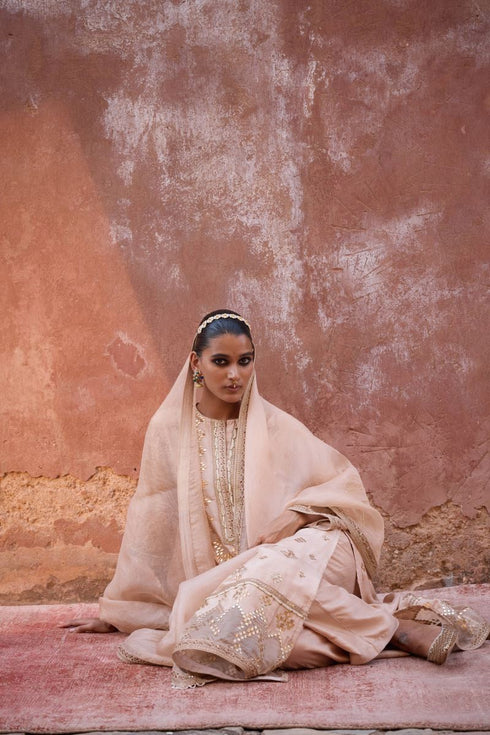 Haldi Nashpal beige chanderi copper geometric gota kurta set