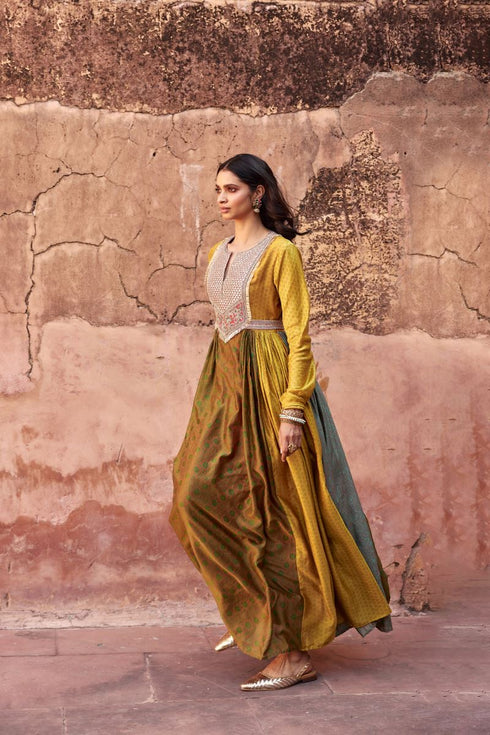 Haldi Nashpal multicolor anarkali dress