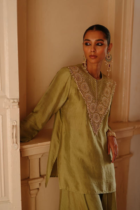 Halfmoon olive green co-ord set