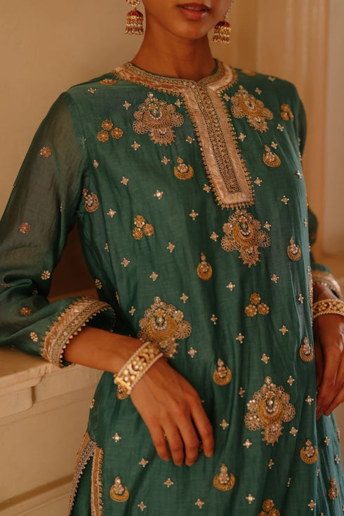 Halfmoon turquoise kurta set