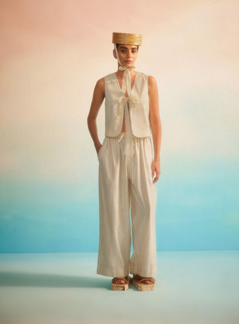 Hama Akari ivory stripe pants