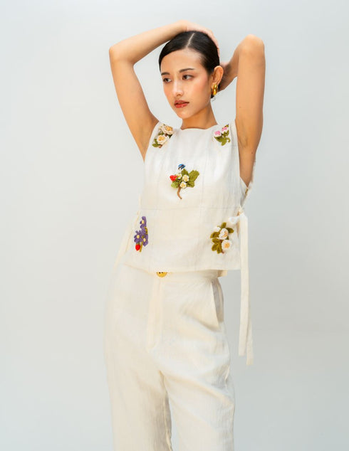 Honey latern bib