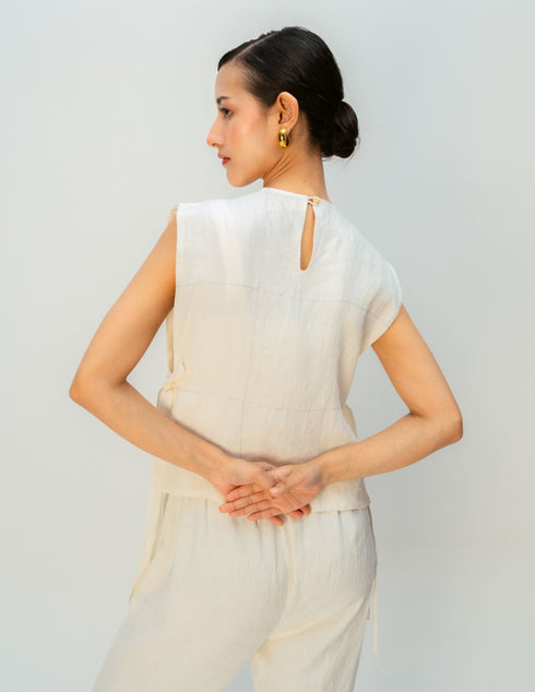 Honey latern bib
