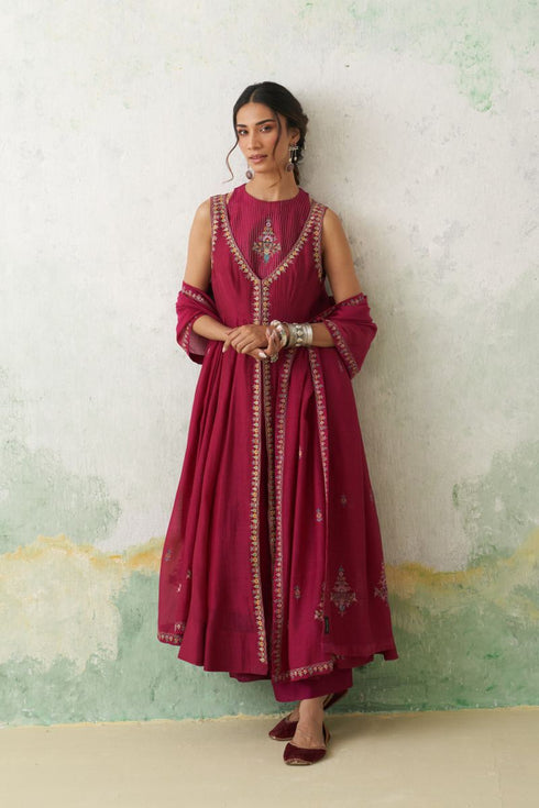 Falsa chanderi kashmiri embroidered anarkali set