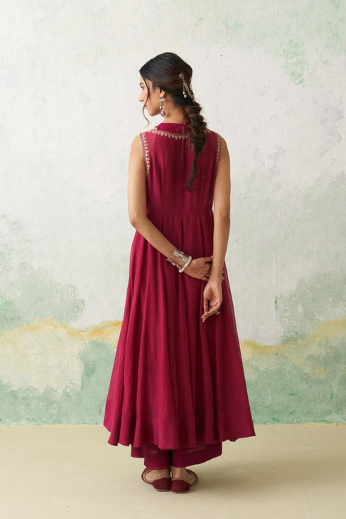 Falsa chanderi kashmiri embroidered anarkali set