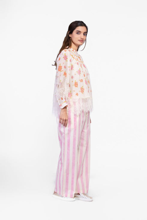 Cotton printed top with lace details