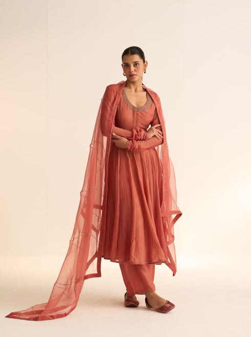 Iksha vara dusty pink ghoomar anarkali set