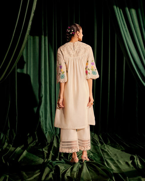 Iris ivory 3D floral applique yoke detail kurta with pants