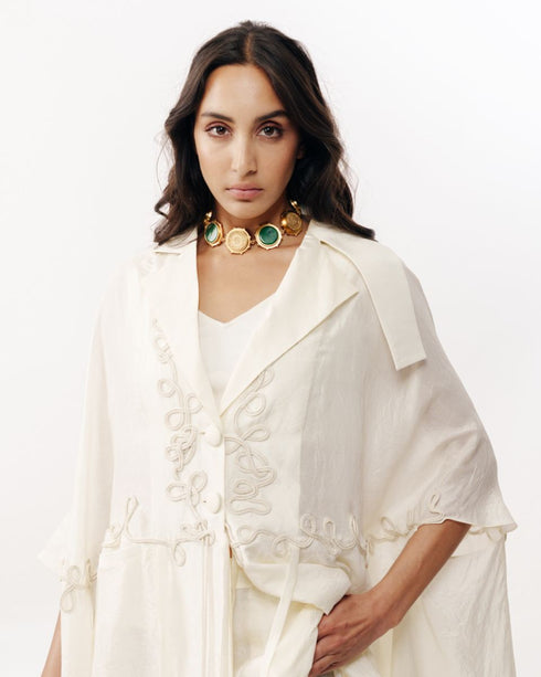 Ivory embroidered cape set
