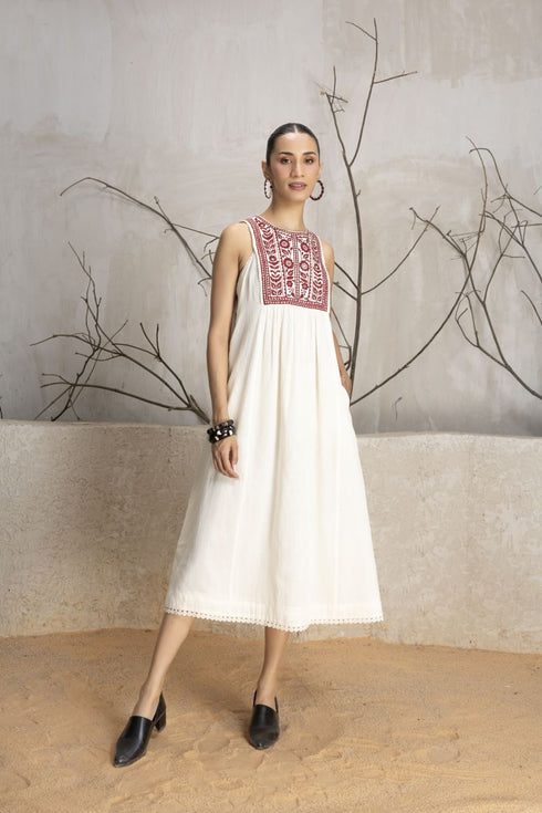 Ivory yoke cotton embroidered kurta