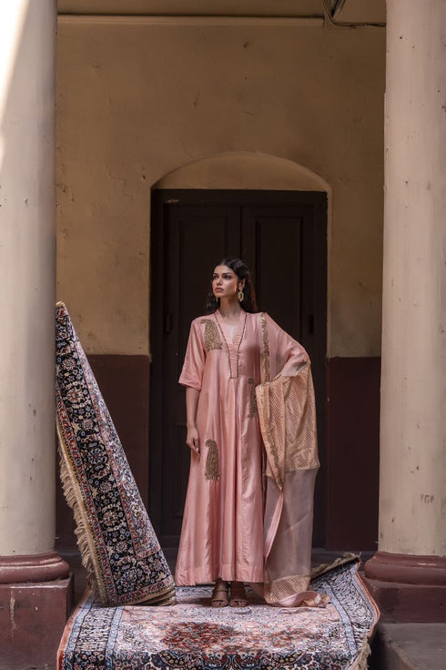 Jalshaghar dusty pink shaheen anarkali