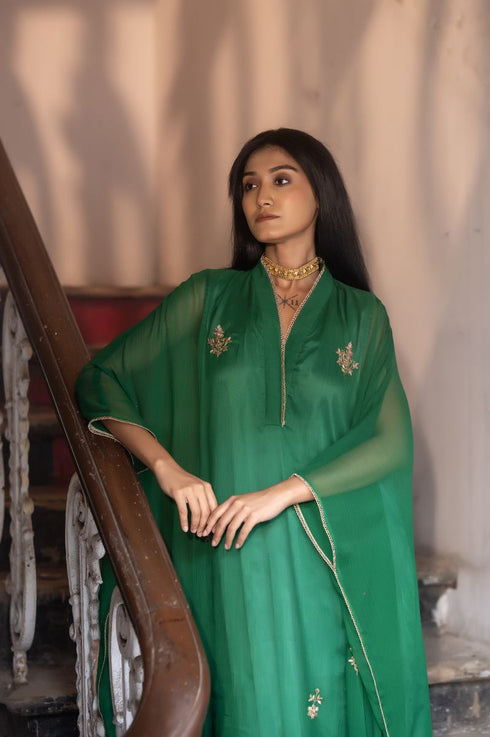 Jalshaghar green kaftan with palazzo